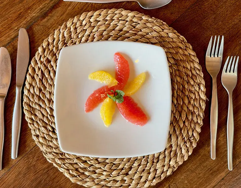 Fantastic dining featuring local delicacies. 