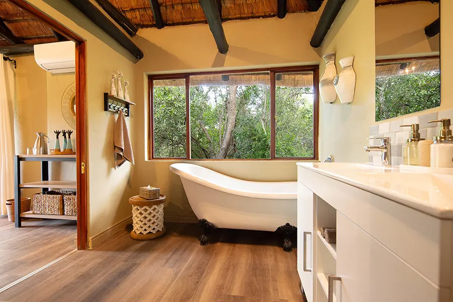kambaku-safari-lodge-bathroom