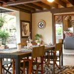 Salle à manger.
