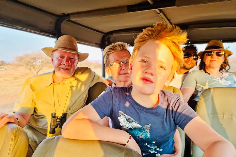 A family on a game drive in Africa | Go2Africa