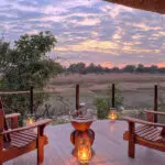 Relájese y contemple la puesta de sol.