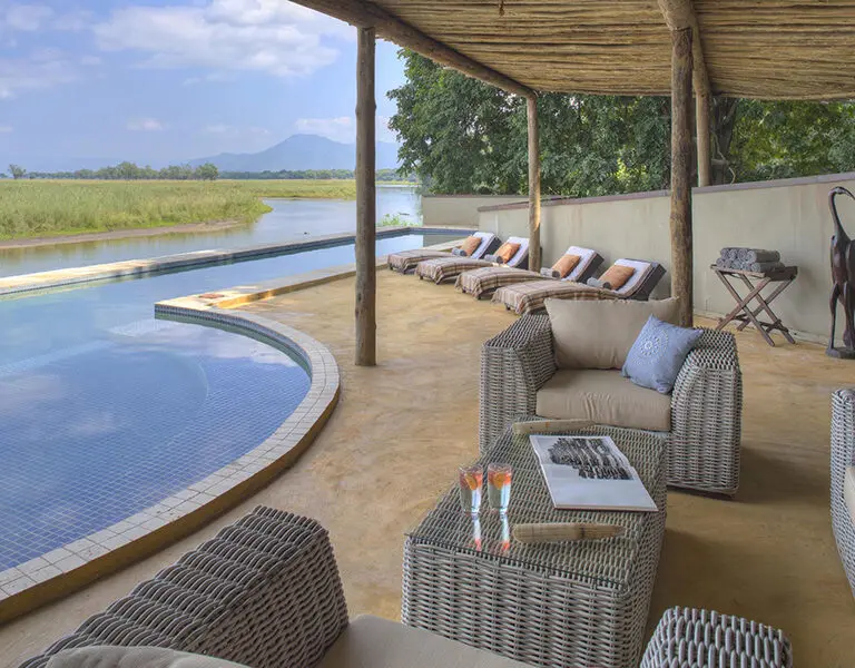 The tranquil swimming pool area has a 25m lap pool. 