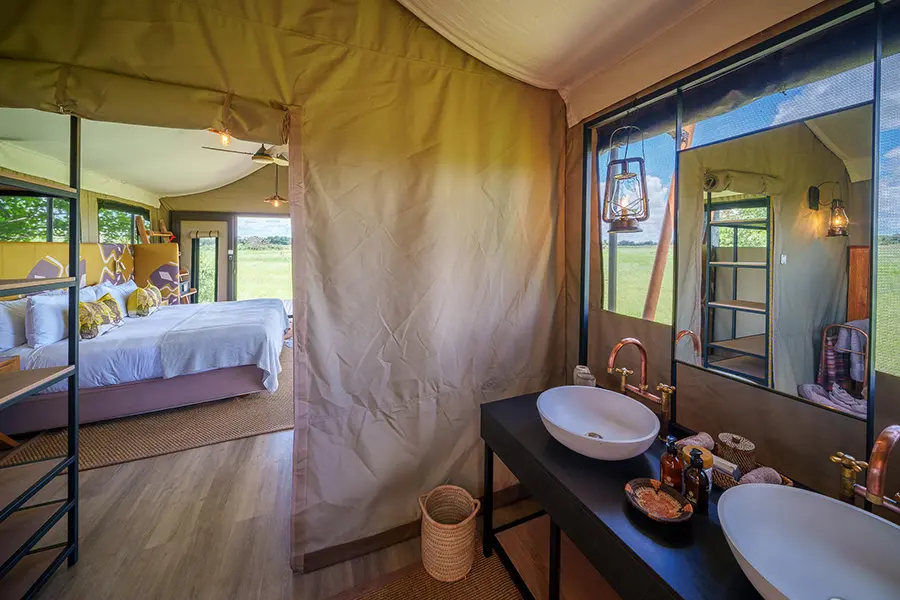 karangoma-tent-bathroom