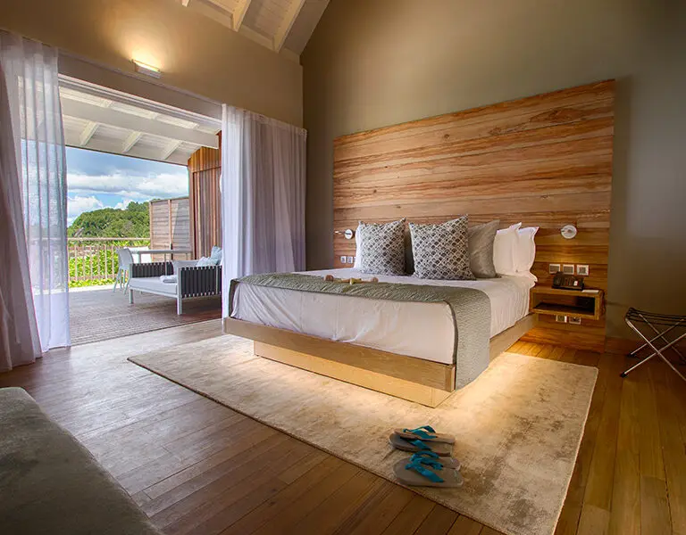 carana-beach-hotel_bedroom2