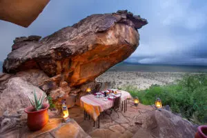 Comidas gourmet acompañadas de una majestuosa vista sobre los Samburu | Saruni Samburu