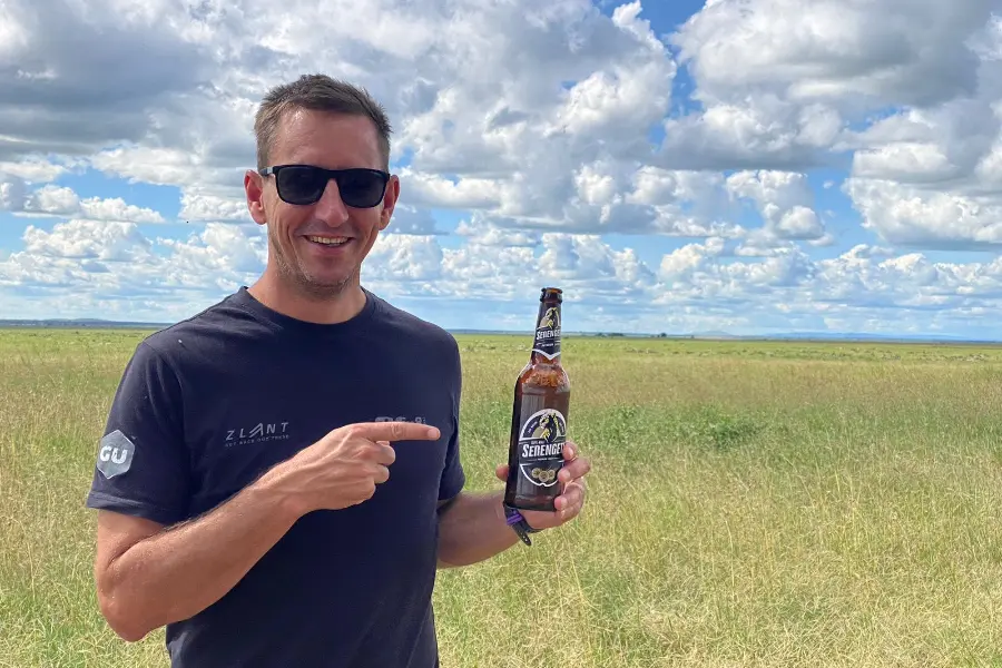 Uma cerveja Serengeti no Serengeti.