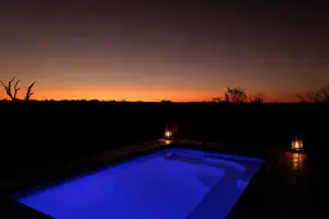 Savour some sunsets at the pool. 