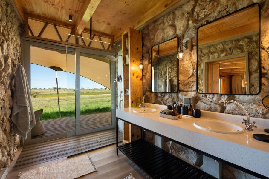 Glass-fronted showers in the wilderness. 