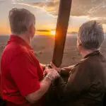 Como complemento opcional, surque los cielos en un safari en globo aerostático.