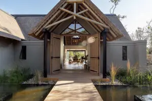 Monwana Game Lodge in Thornybush Private Game Reserve in the Greater Kruger Park.