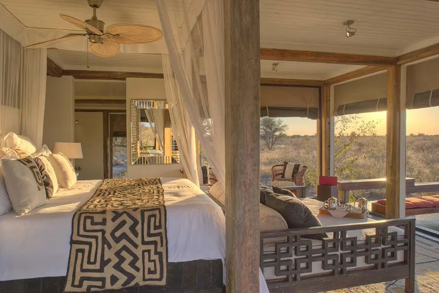 feline-fields-lodge_2-pool-suite