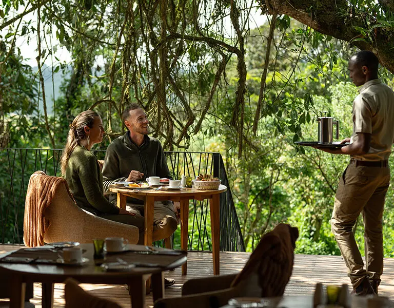 lemala-osonjoi-lodge-dining-17