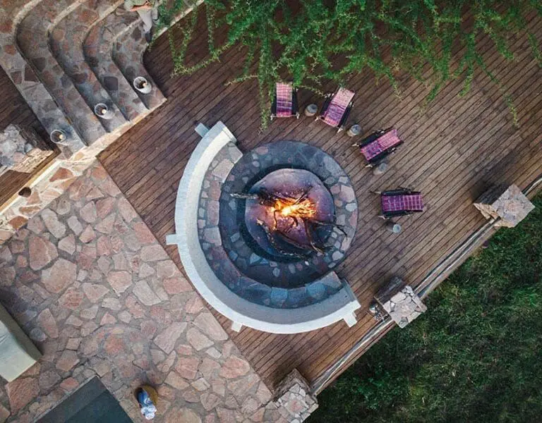 taasa-lodge-firepit