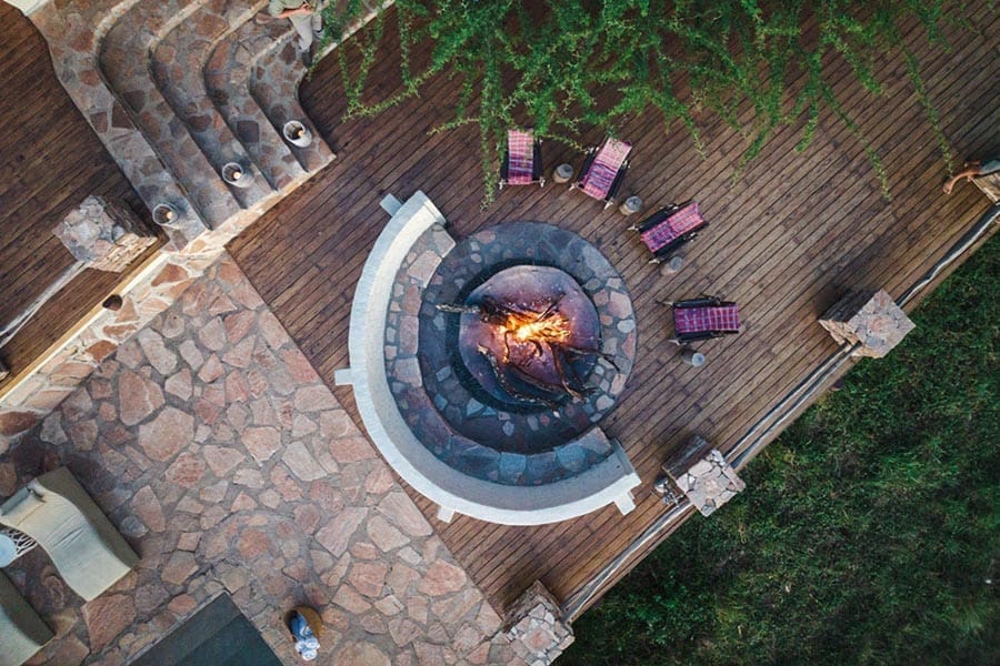 taasa-lodge-firepit