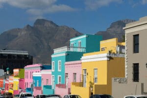 Explore the colourful streets of Bo-Kaap | Go2Africa