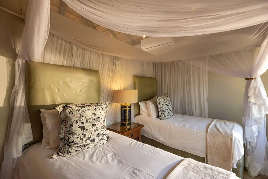 karongwe-river-safari-lodge-family-182
