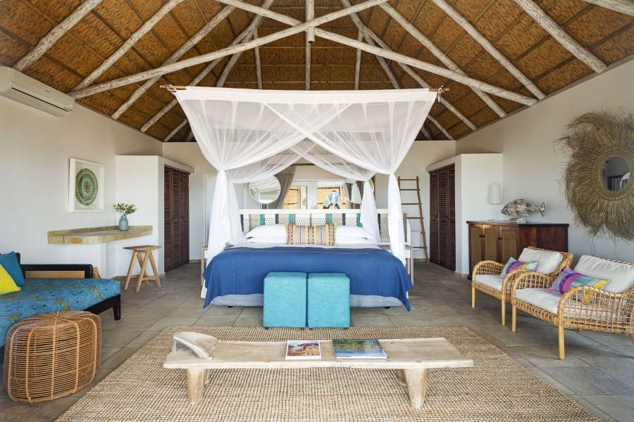 Una acogedora Beach Villa ofrece un refugio romántico para parejas.