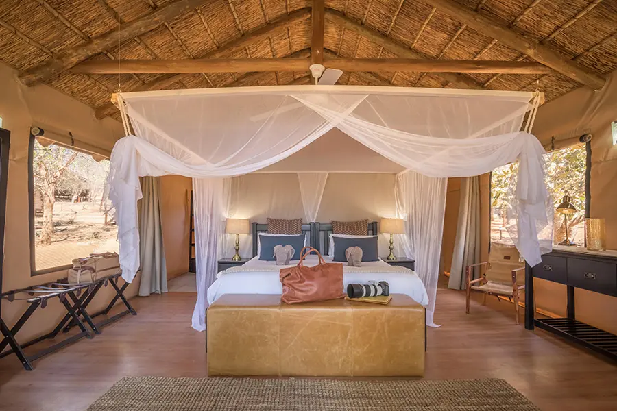 chisomo-safari-camp-karongwe-luxury-tented-rooms-at-chisomo-lodge