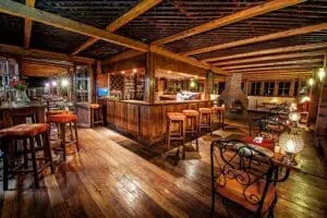 Elegancia tanzana en el Arusha Coffee Lodge. 