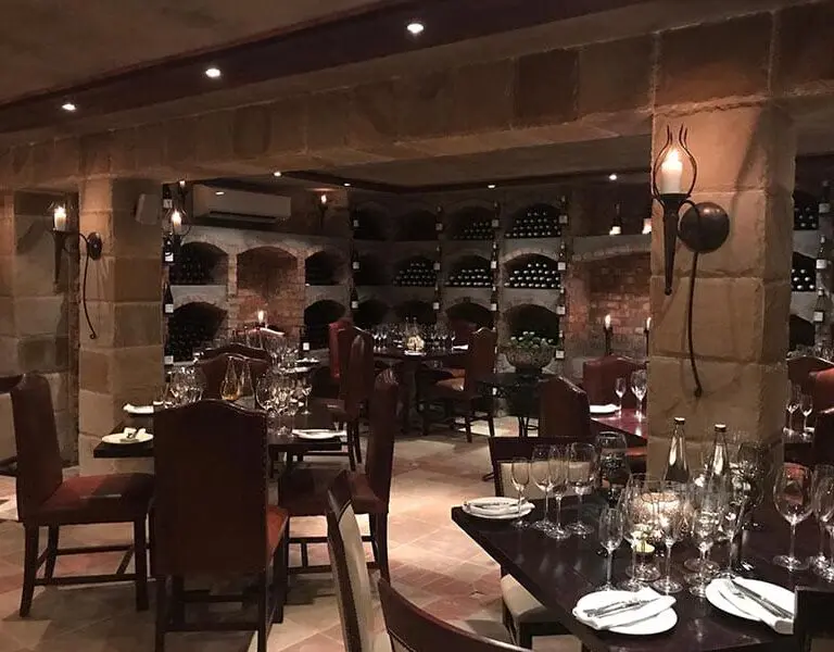 Vinos de calidad y gastronomía en los viñedos del Cabo.