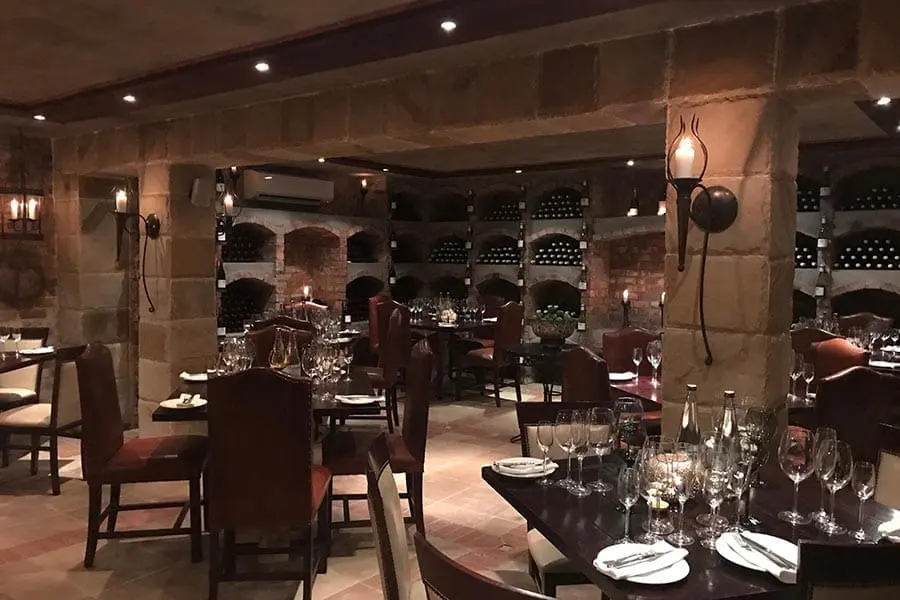 Vinos de calidad y gastronomía en los viñedos del Cabo.