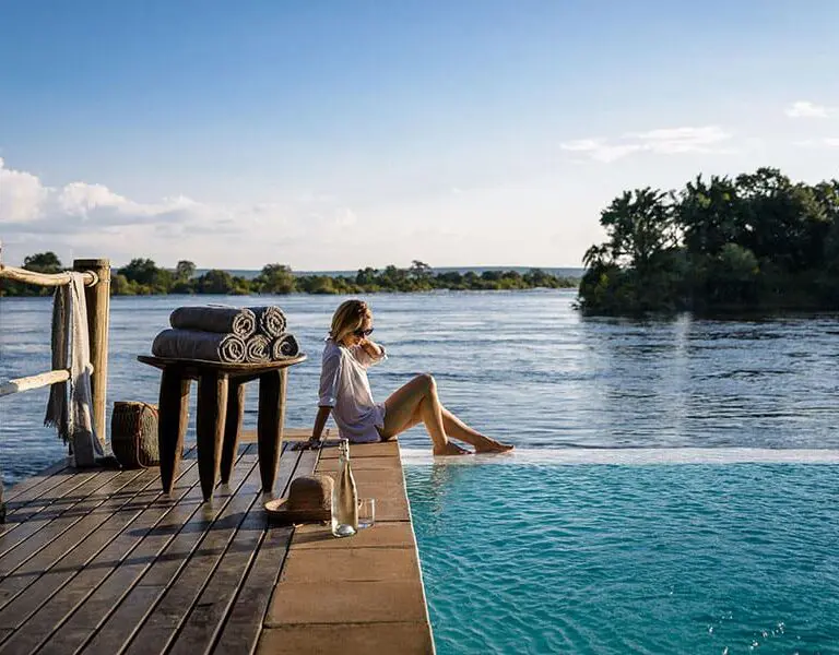 sanctuary-sussi-chuma-pool-3