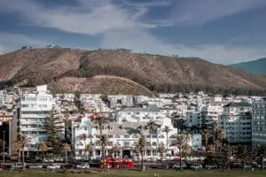 The WInchester Hotel has a prime position on Cape Town's Seapoint promenade. 