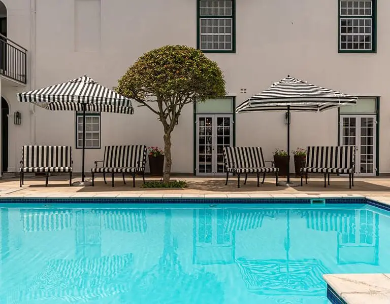the-winchester-hotel-pool
