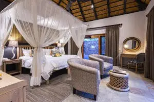 Interior del chalet de lujo.