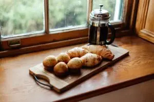 Melt-in-your-mouth crossaints are complemented by a freshly pressed coffee. 