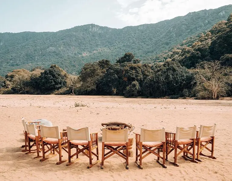 The dry river bed makes for the best spot for an evening around a campfire. 