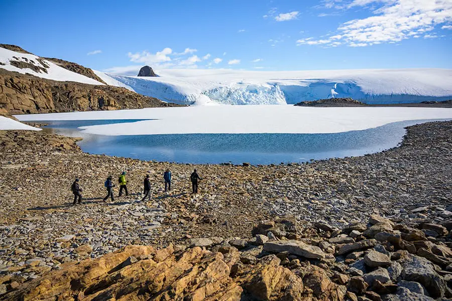 Set amongst fresh water lakes and incredible views. 
