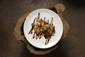 An à la carte menu features skillfully prepared dishes designed to satisfy your tastebuds.