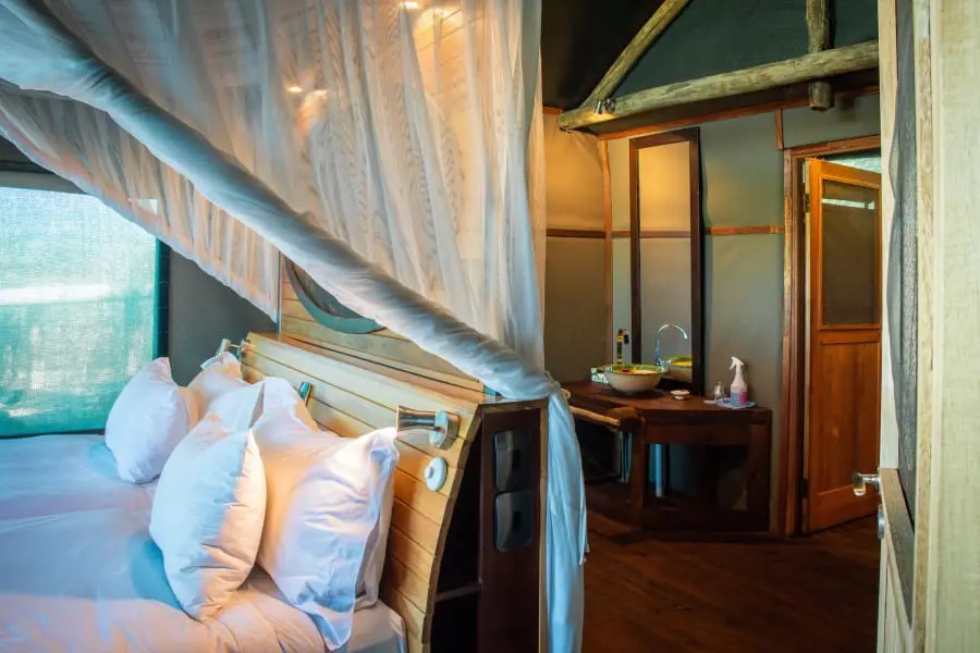 The main room is connected to the kid's room via a doorway. 