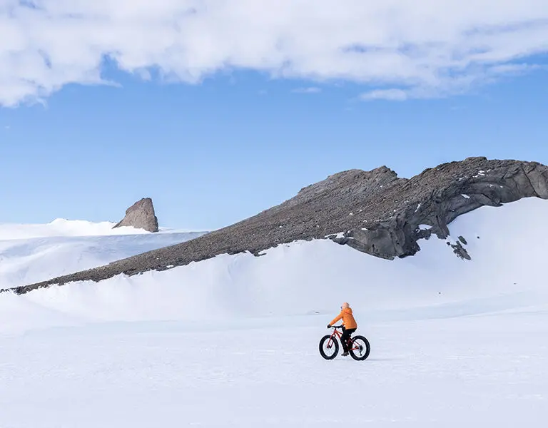white-desert-antarctica-fat-bike-t-rex