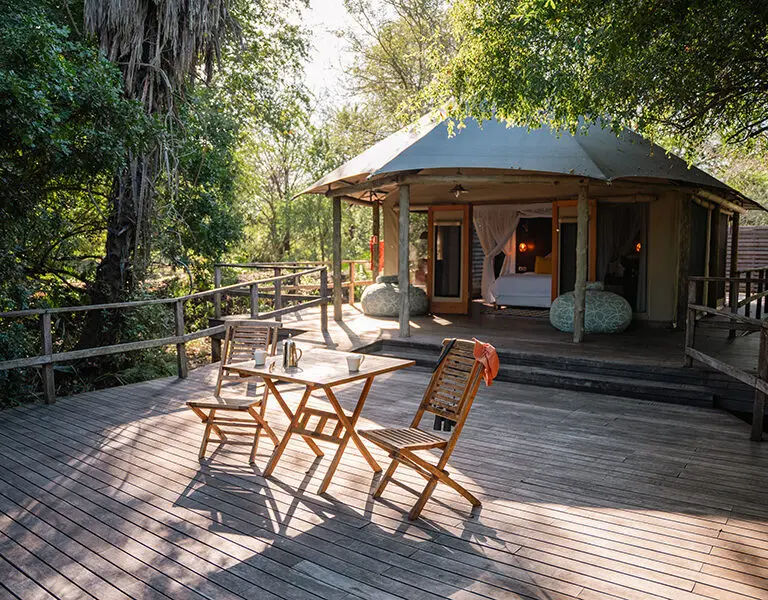 A tented Suite at Muzimu, with a spacious viewing deck. 