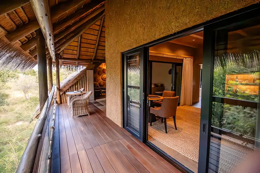 kapama-river-lodge-royal-suite-balcony