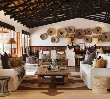 El salón interior.