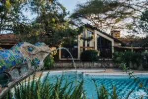 Macushla House offers an easystart or end to an authentic Kenyan safari.