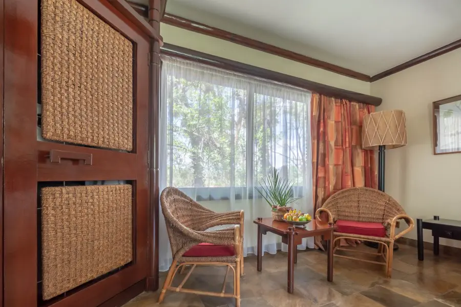 sarova-shaba-game-lodge-habitación-standard-interior-2