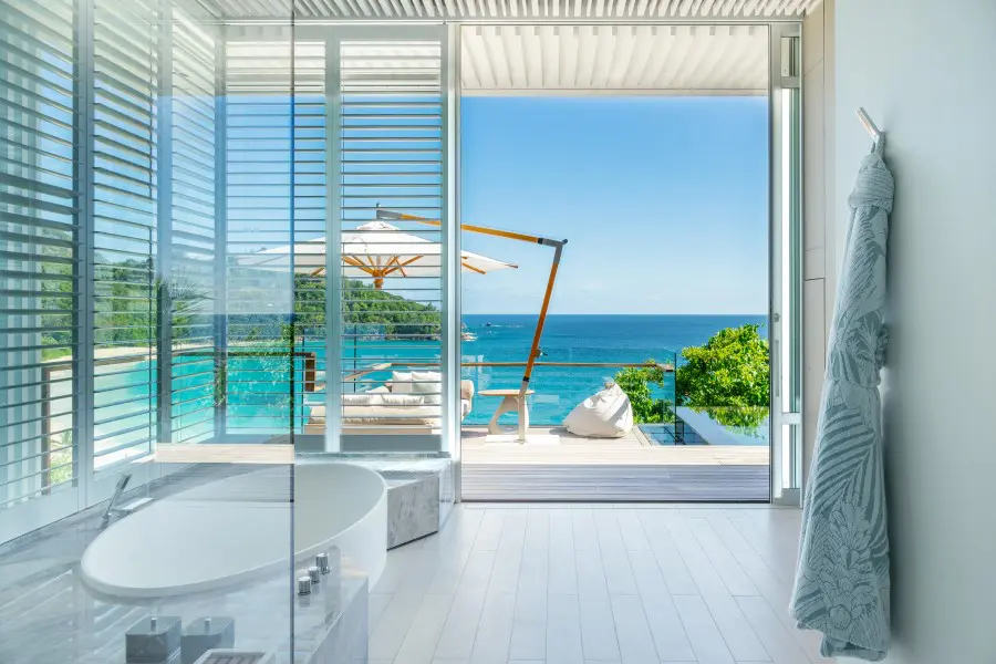 masonstravel_cheval-blanc-seychelles-hill-villa-bathroom