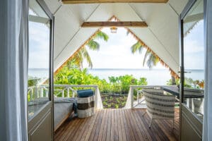 blue-safari-seychelles-alphonse-island-lodge-beach-bungalow-decking-with-ocean-view