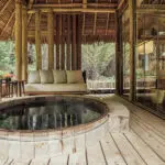The spa has an outdoor jacuzzi.