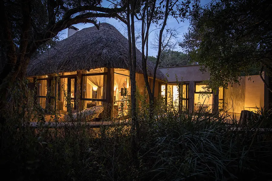 sirai-house-borana-wildlife-reserve-laikipia-kenya-suite-5-6-outside