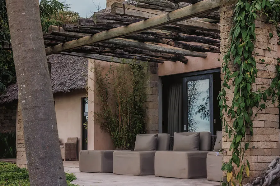sirai-house-borana-wildlife-reserve-laikipia-kenya-suites-3-4-terrace