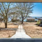 The Luxury Suites all have lake views.