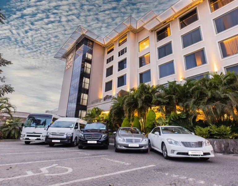 Seamless shuttle services.