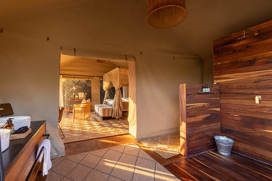 namibia_nkasa-linyanti_guest-tent-bathroom-1