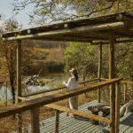Achten Sie vom Aussichtsdeck auf Tiere.