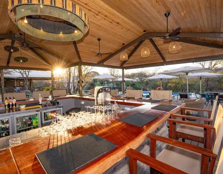 Enjoy drinks at the bar.